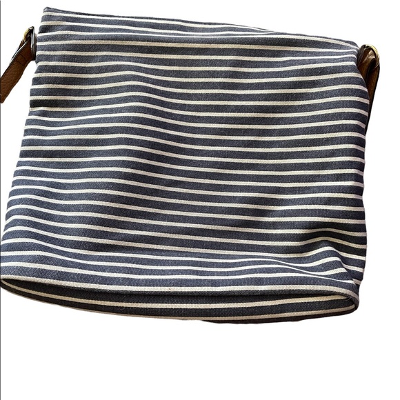 A New Day
Navy/White Striped Canvas Messenger Crossbody Shoulder Bag - Picture 3 of 3